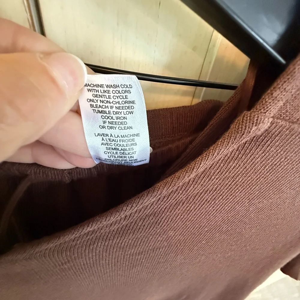 Elie Tahari Brown Ribbed Pajama Set - Picture 12 of 12